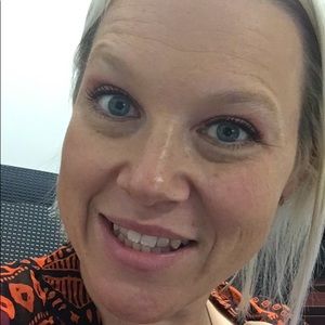 Meet your Posher, Cassie